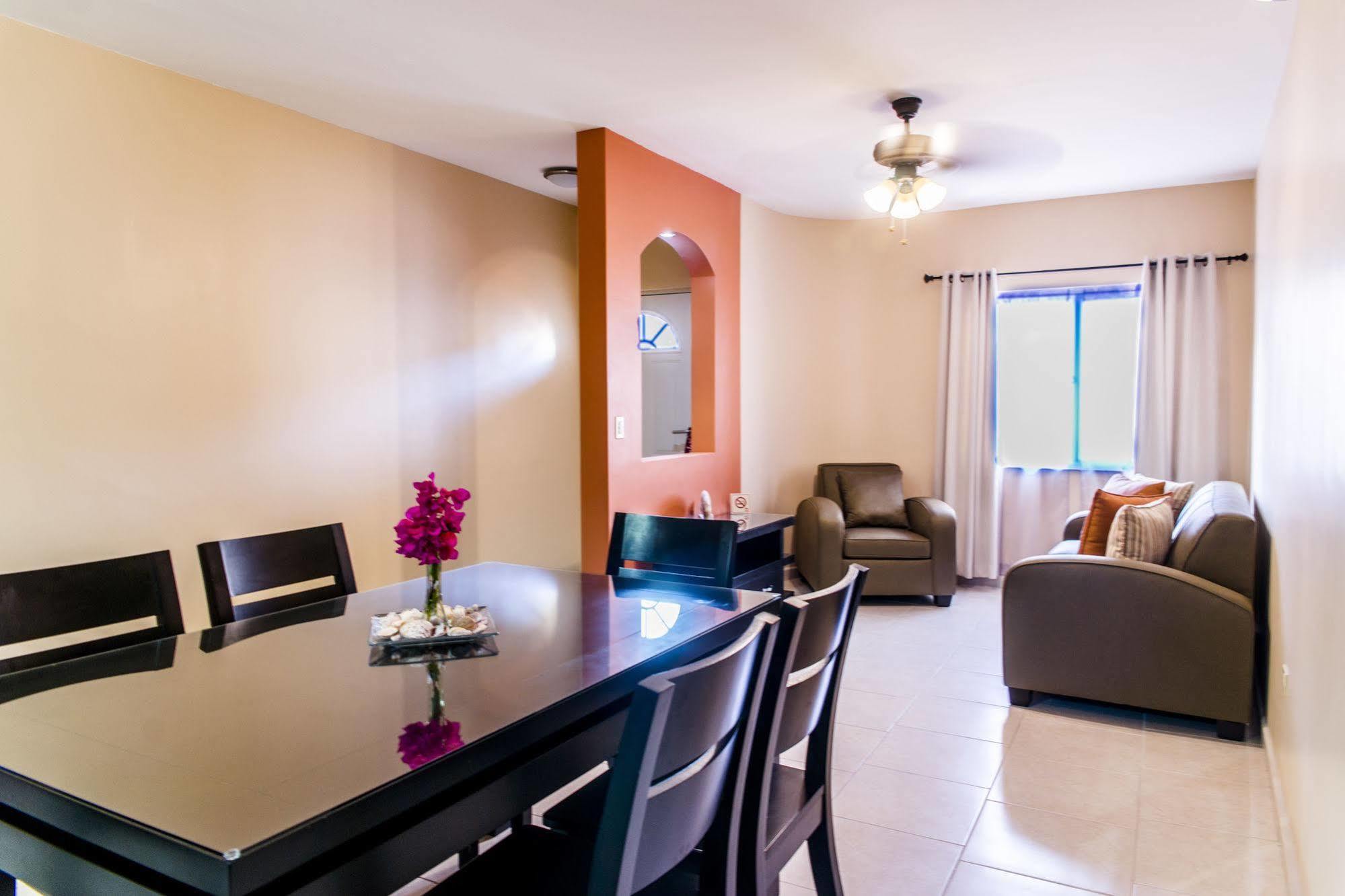 Bugambilias Suites Loreto  Extérieur photo