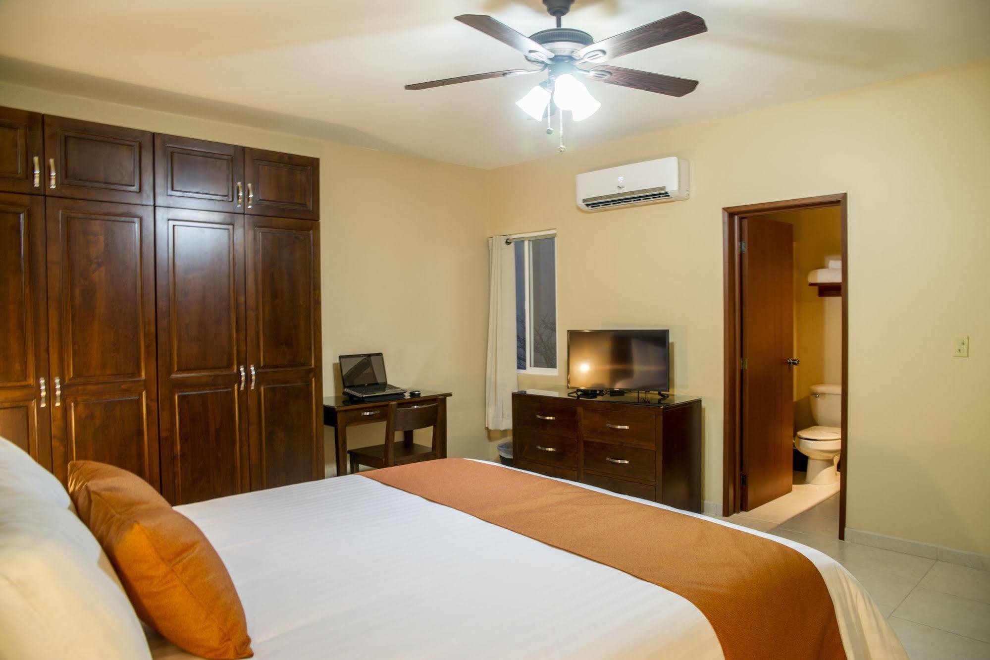 Bugambilias Suites Loreto  Extérieur photo