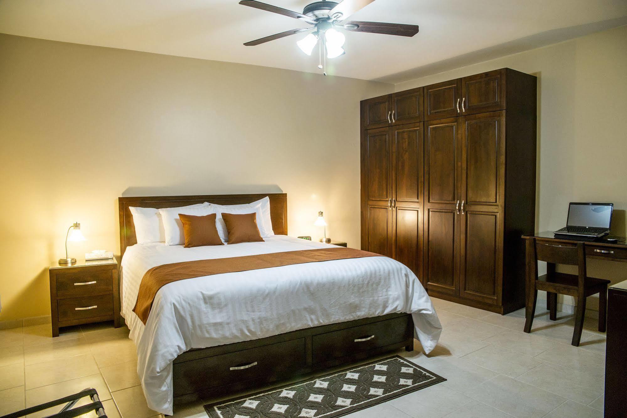 Bugambilias Suites Loreto  Extérieur photo